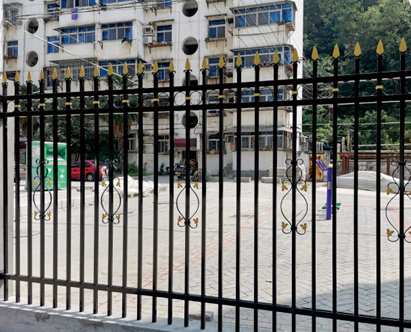 十堰鐵藝護(hù)欄的維護(hù)常識是什么？